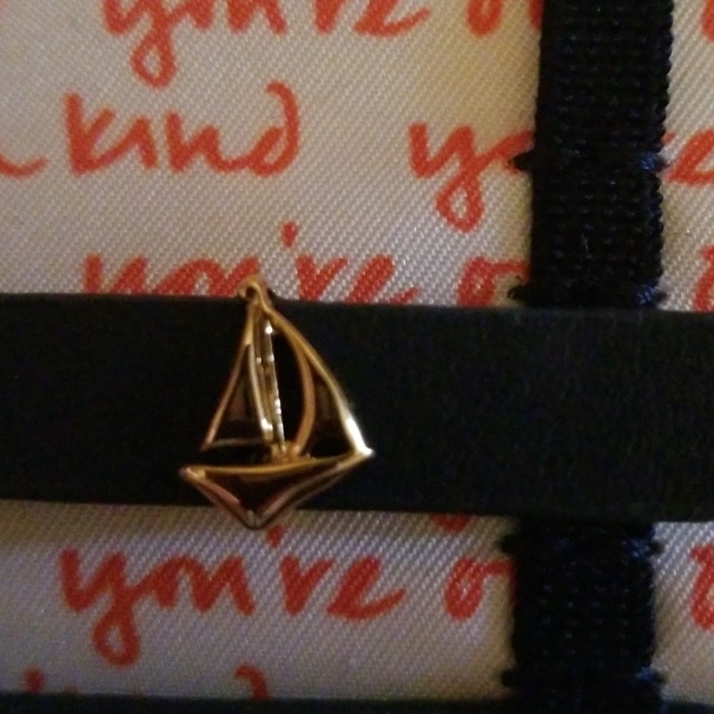 Keep sail boat